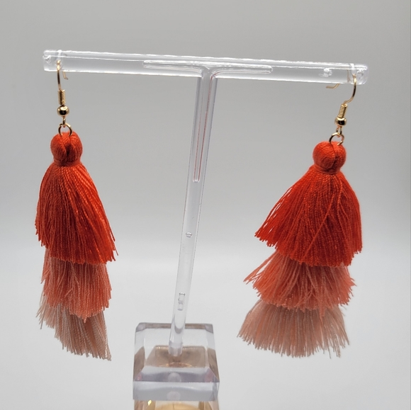 Coral Teasel earrings - Picture 2 of 7
